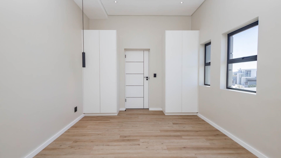 3 Bedroom Property for Sale in Sandown Western Cape